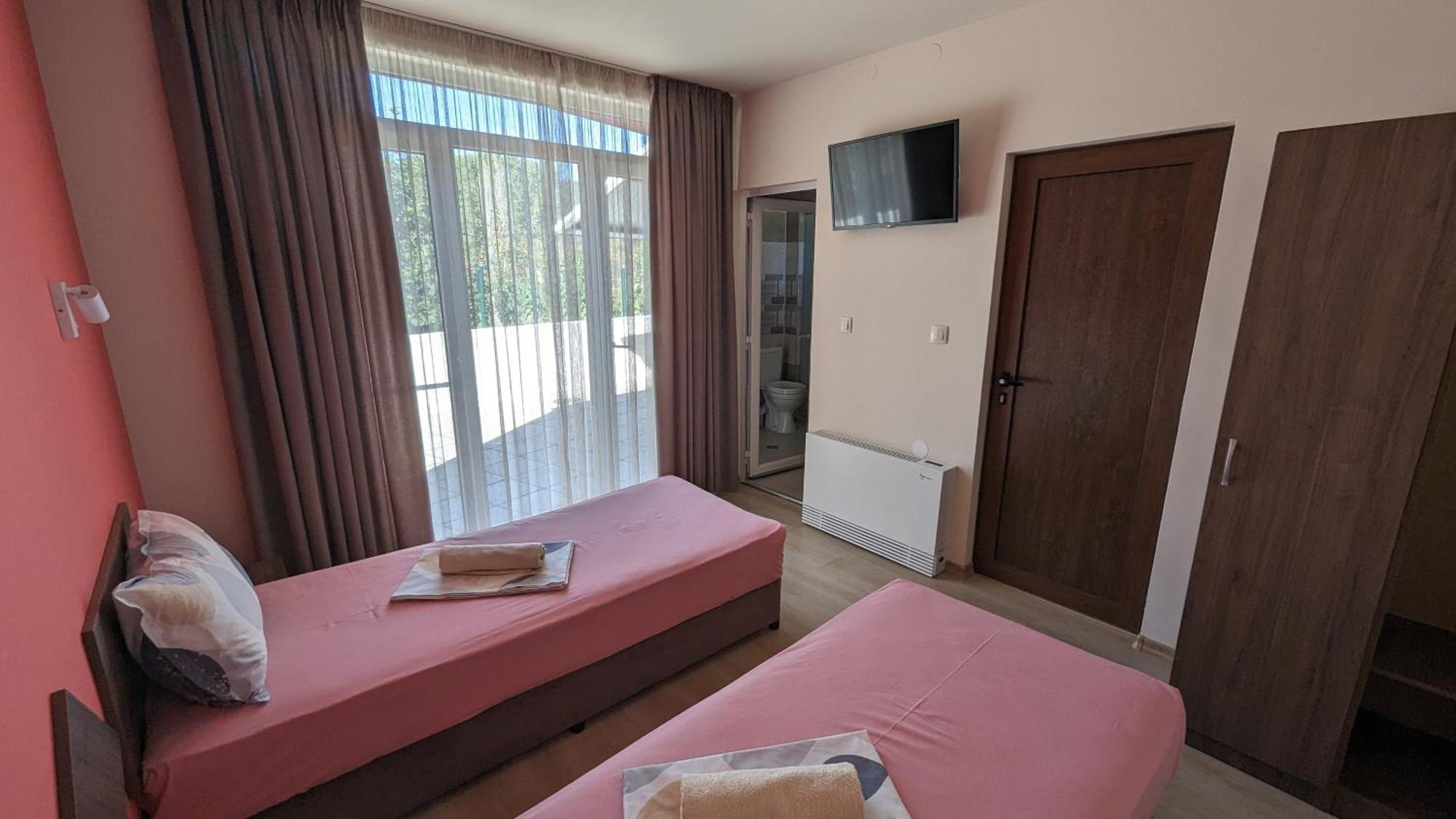 Villa Galiana Simitli Exteriér fotografie